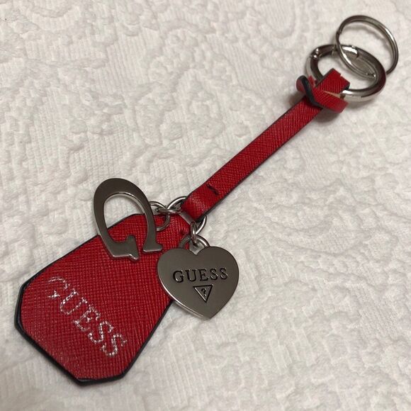 Keychain GUESS Red and Silver Tone Keychain with Guess Logo - Picture 2 of 5